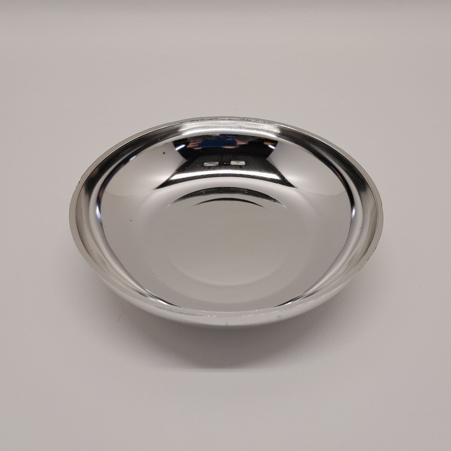 5.75" Designer Dish 1.25" Deep Silver (Plastic)