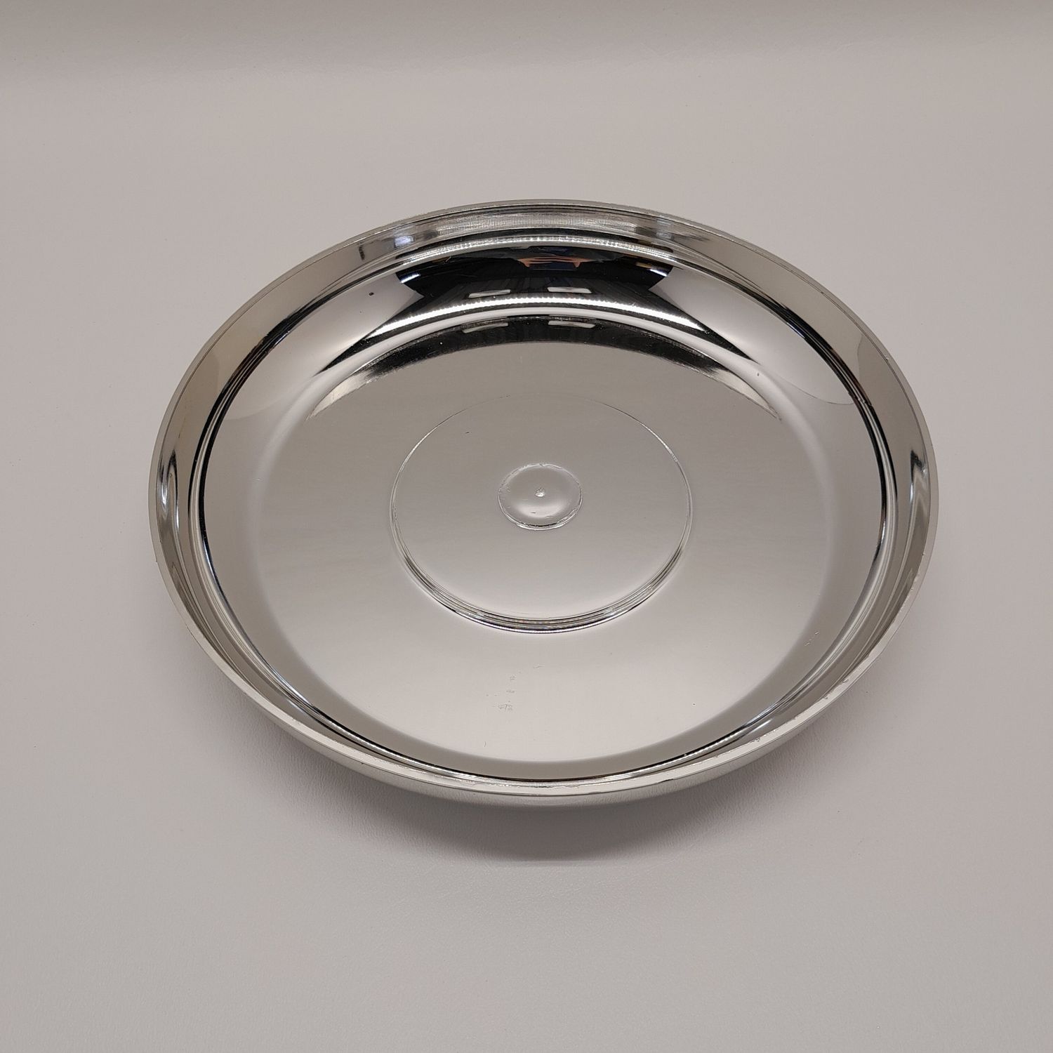 9.75" Round Designer Dish Silver (Plastic)