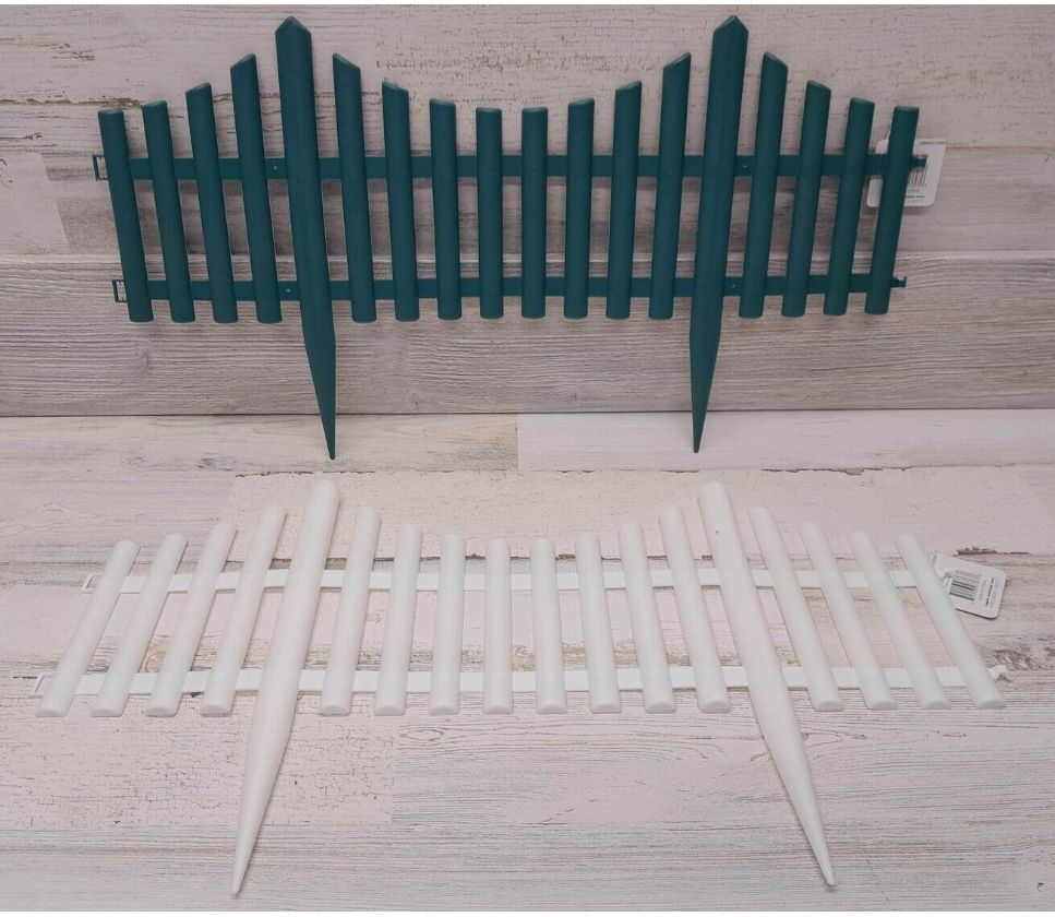 24&quot;x13&quot; Plastic Picket Garden Fence Assorted