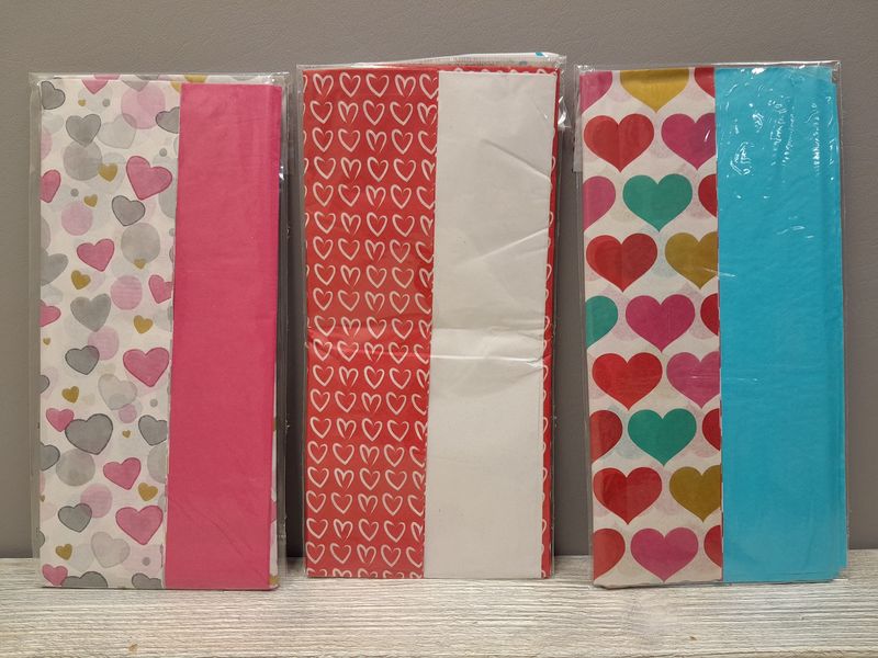 8pc 20&quot;x20&quot; Deluxe Valentine Tissue Wrap Assorted