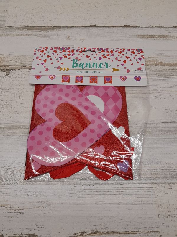 8&#39; Valentine Banner Assorted
