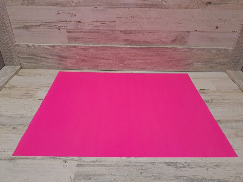 22&quot;x28&quot; Poster Board Fluorescent Pink