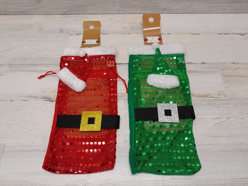 1pc Christmas Bottle Bag w/Santa Hat Assorted