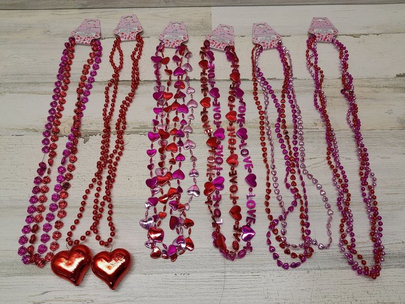 18&quot; Valentine Beaded Necklace Assorted