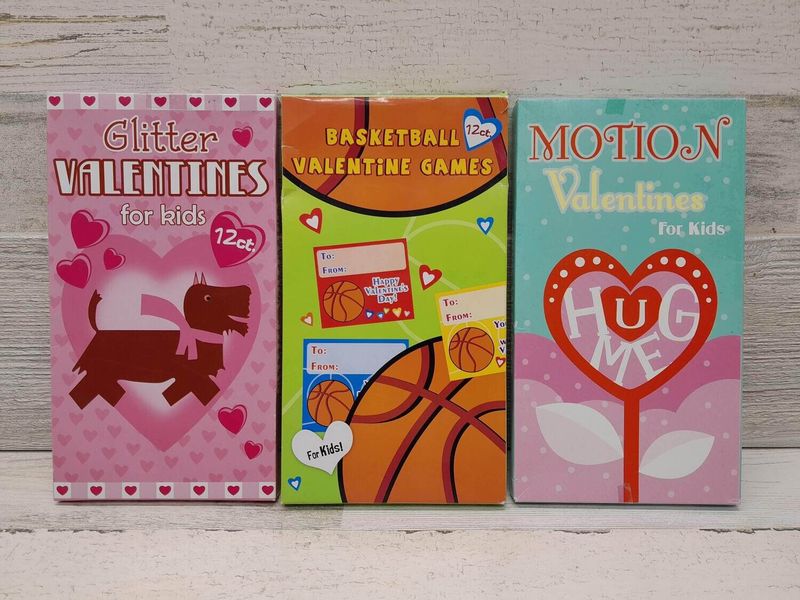 12pc Valentine Cards Assorted