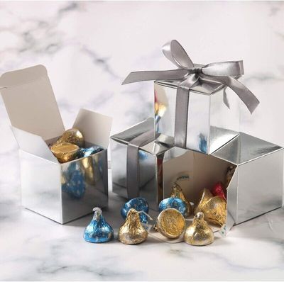Favors &amp; Decor