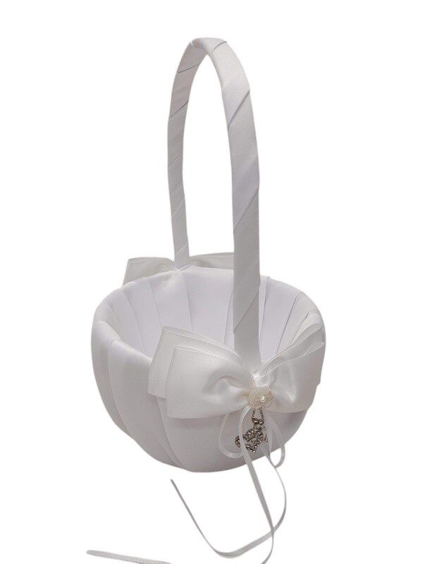 10&quot; Flower Girl Basket w/Hearts White