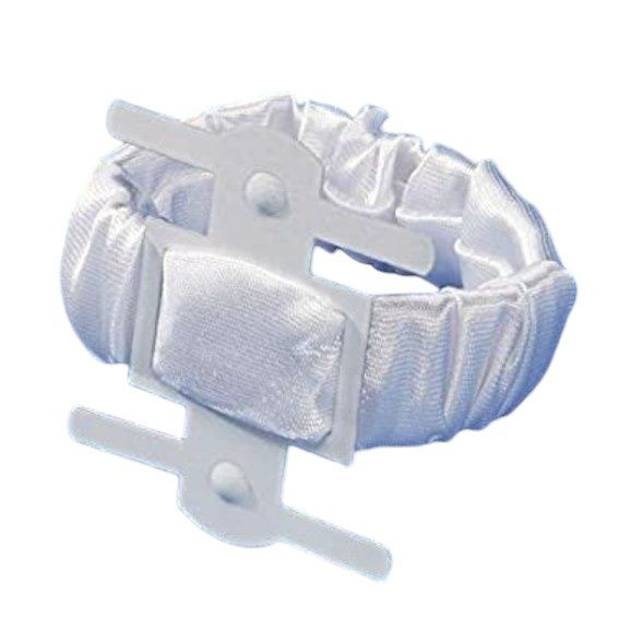 Satin Wristlet/Kaber Clip White