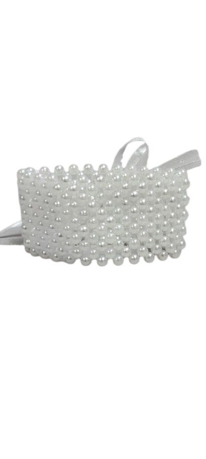 Pearl Wristlet With Ribbon White