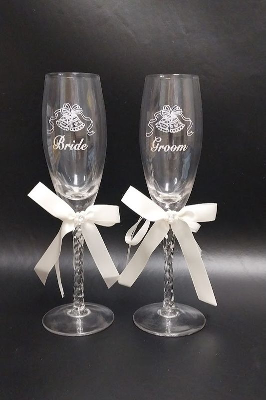 Champagne Flute Set w/Pearls Ivory