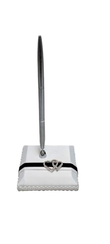 Pen Set w/Hearts Black/White/Silver