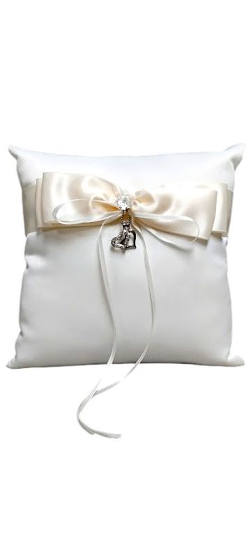 7.5&quot; Ring Pillow w/Hearts Ivory