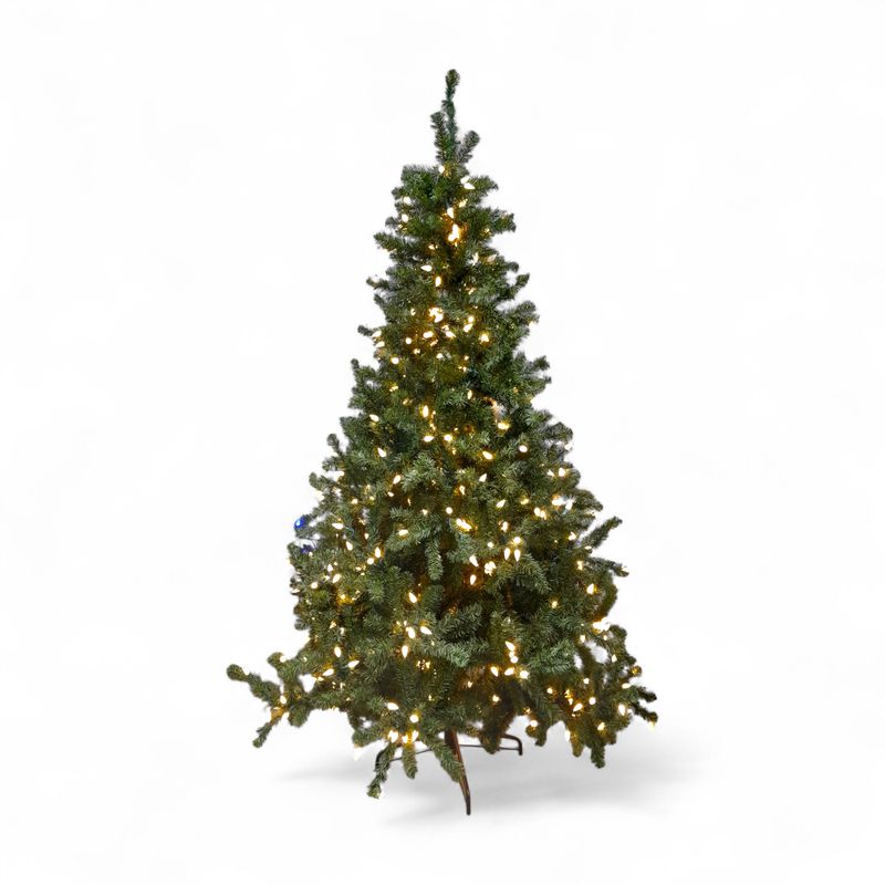 7&#39;  Led Full Canadian Pine Tree