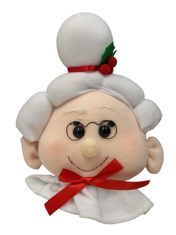 MRS. Claus Wreath Enhancement