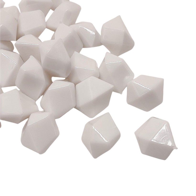 1lb 2.5cm Acrylic Rocks White