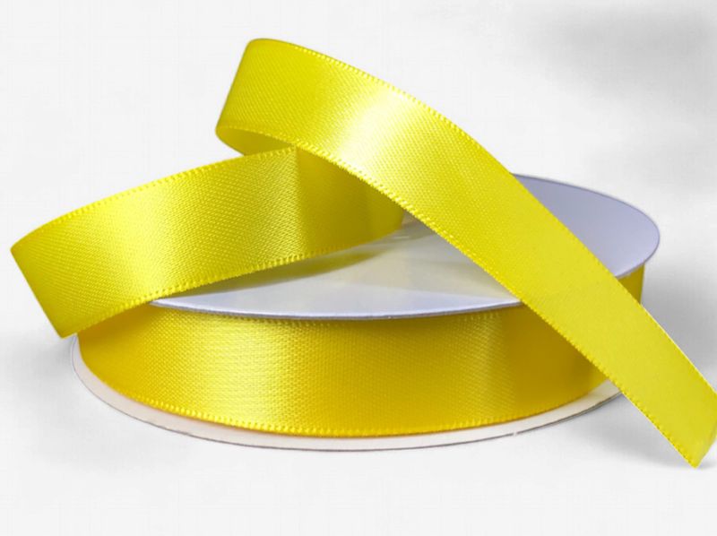 5/8"x25yd Double Faced Satin Daffodil