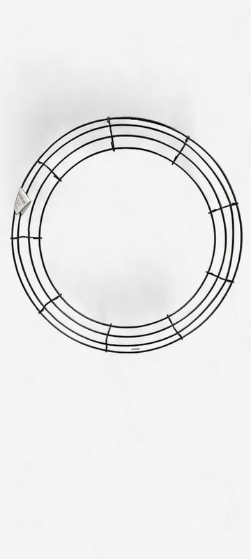 18" 4 Ring Wire Box Wreath Form