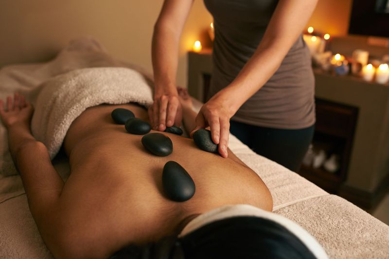 Back & Leg Hot Stone Massage (45 min) Back & Leg Hot Stone Massage (45 min)