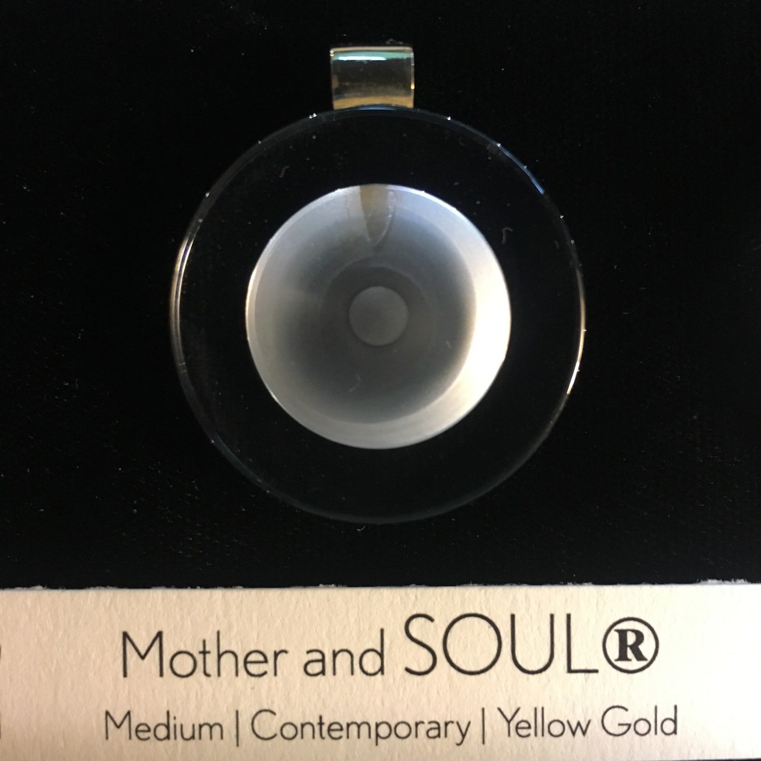 29: Mother and SOUL® Medium Contemporary 14kt Yellow Gold