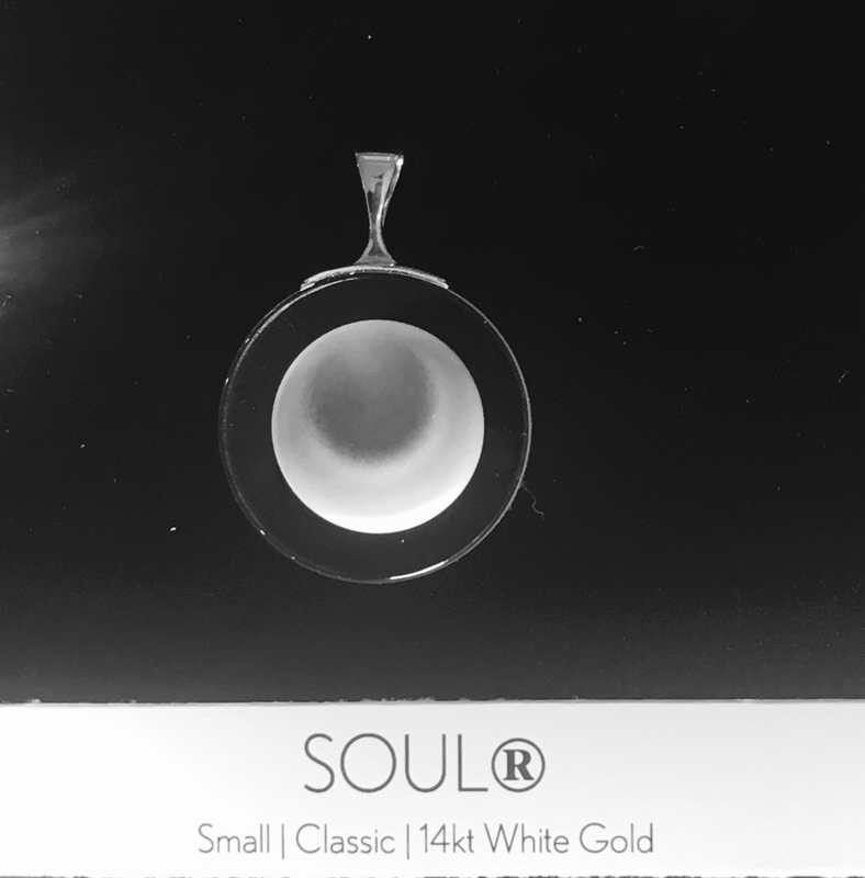 06: SOUL® Small Classic 14kt White Gold