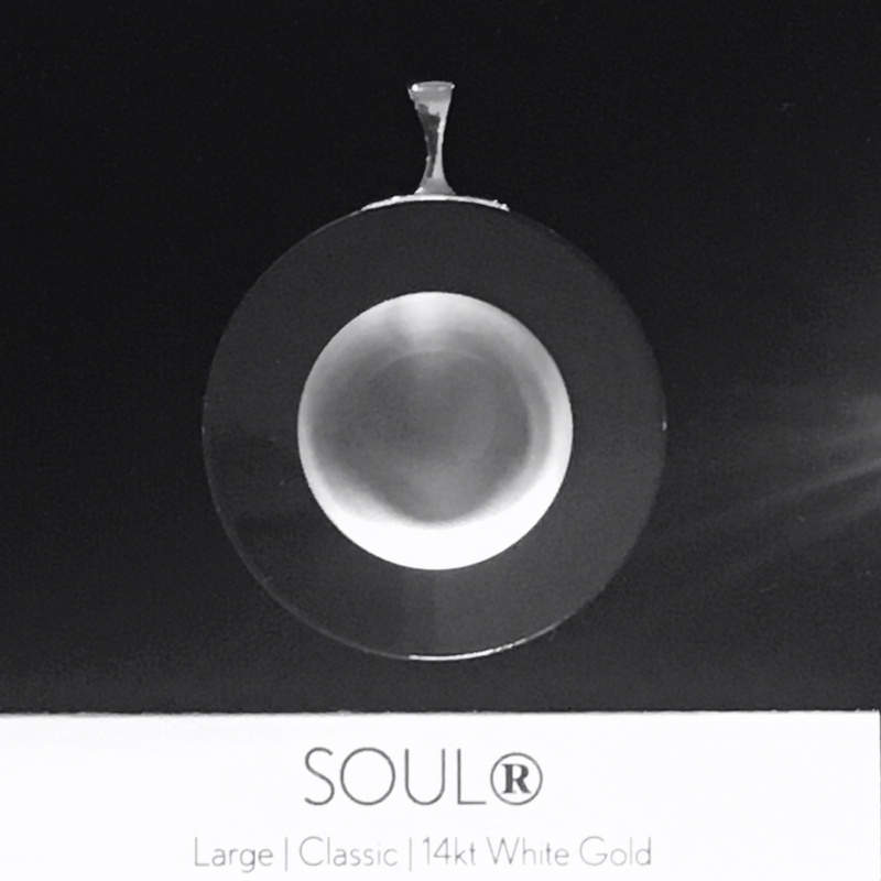 18: SOUL® Large Classic 14kt White Gold