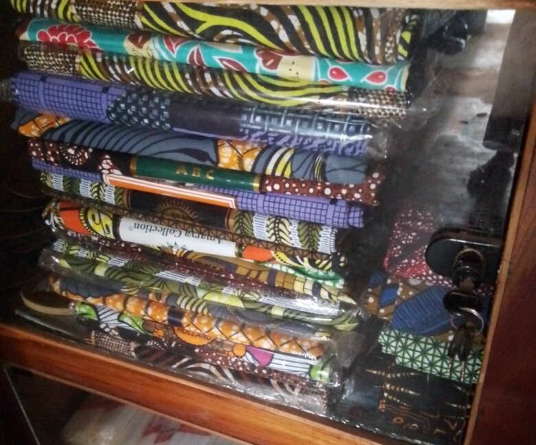 Pagnes et tissus Jonathan