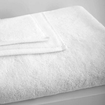 Bath Towel 800 GMS (Borderless)