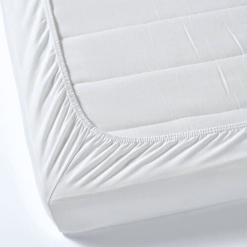 Bedsheet Set 1 Flat + 1 Fitted  + Pillow cases 250 T.C