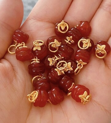 Natural Crystal/Gemstone with 18 Karat Real gold