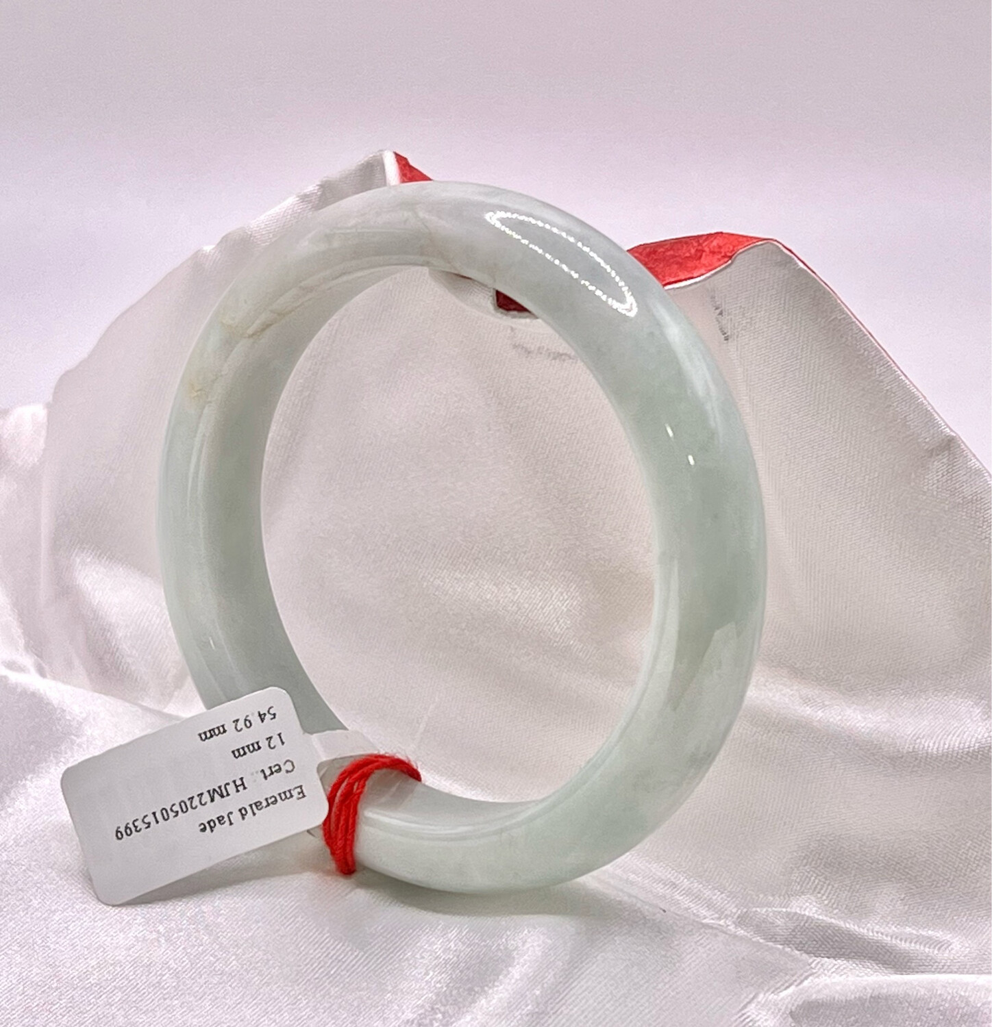 Natural Emerald Jade Solid Bangle