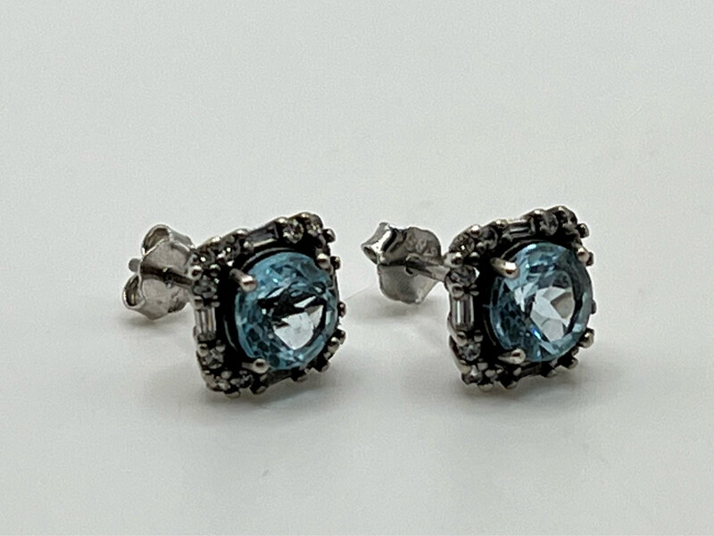Natural Topaz Earring