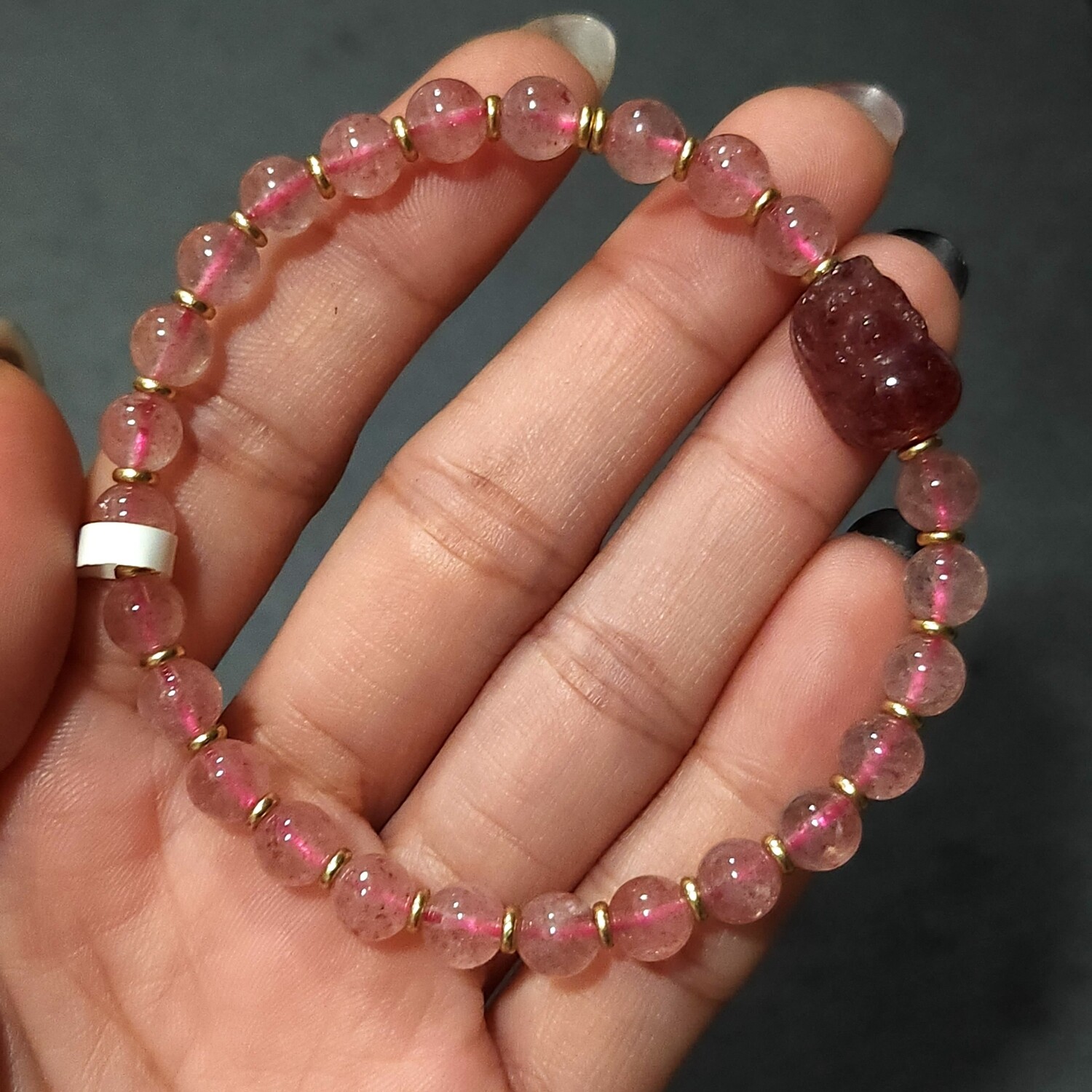 Natural Stawberry Quartz with Pixiu
