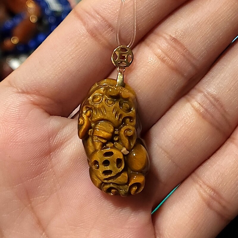 Natural Tiger Eye Pixiu Pendant - 18K