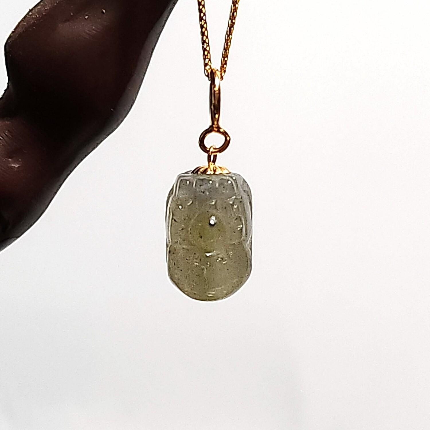 Natural Labradorite Pixiu Pendant - 18K