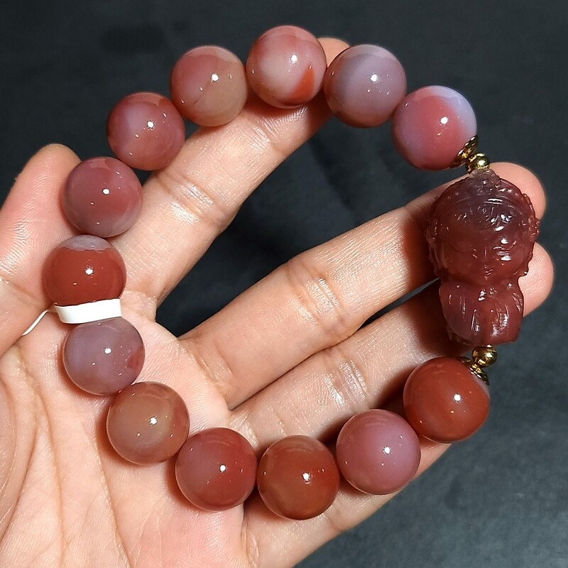 Natural Yan Yuan Agate with Tara