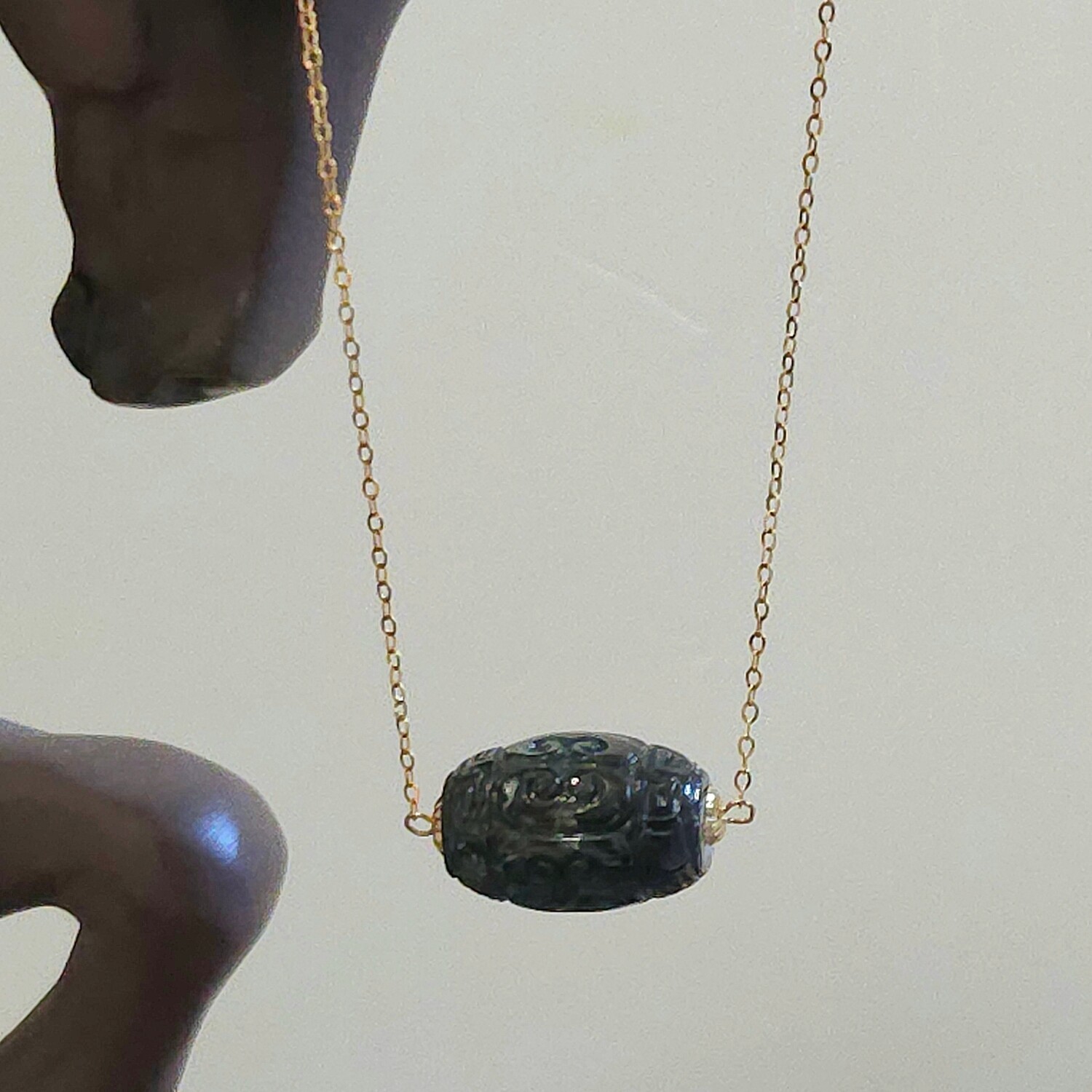 Natural Blue Tourmaline Lucky Turn Necklace 18K