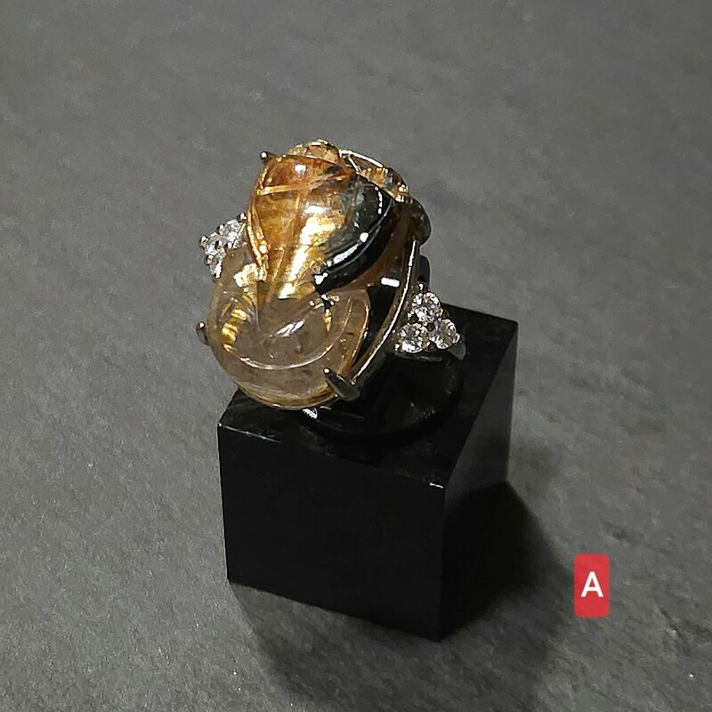 Natural Titanium Golden Ruti 9 Tail Fox Ring