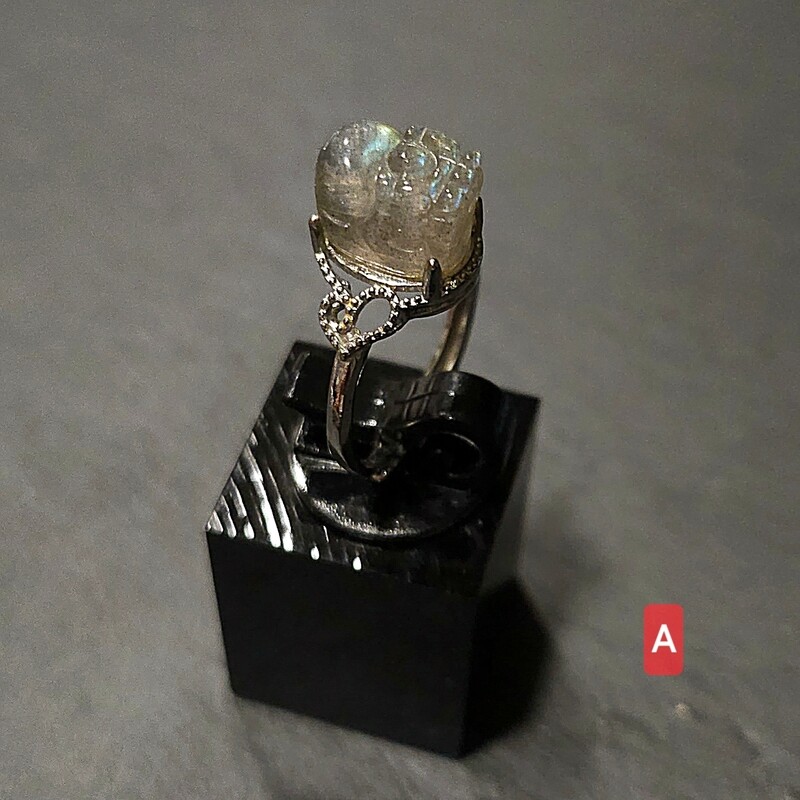 Natural Labradorite Pixiu Ring