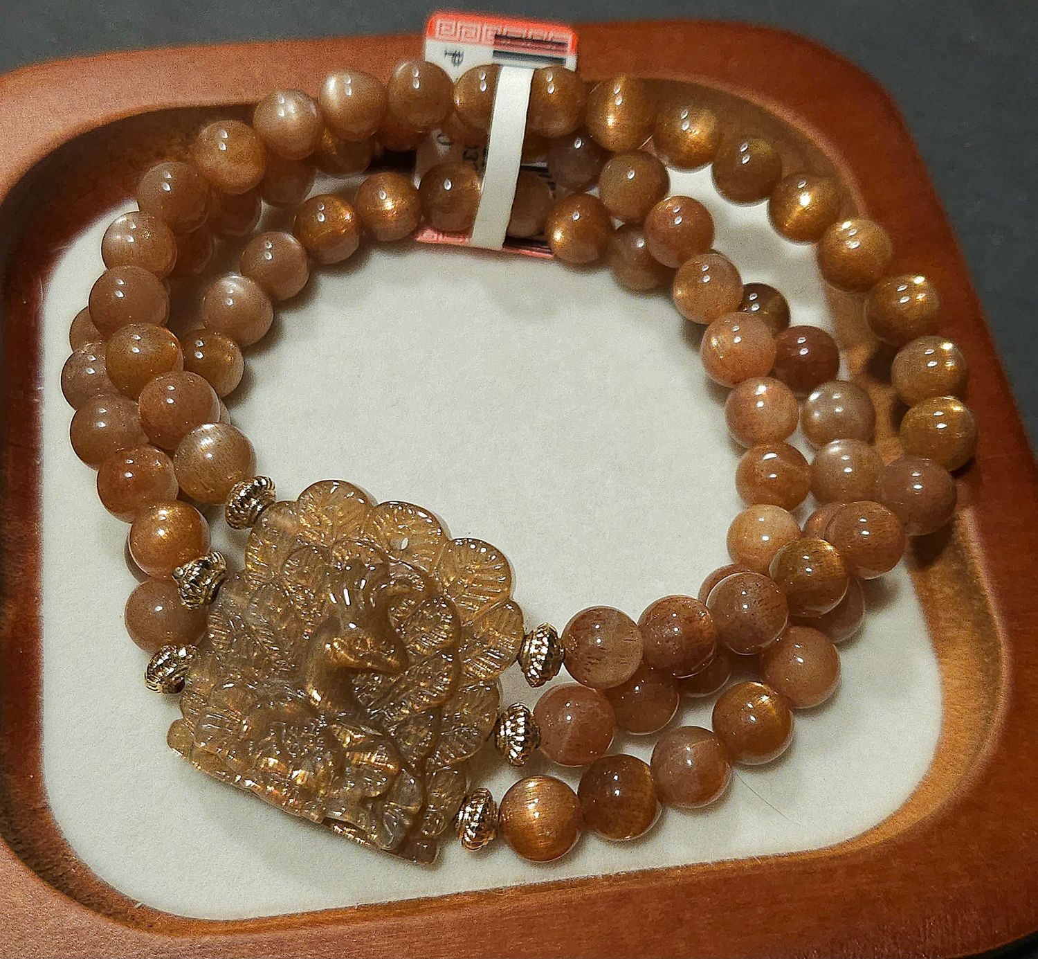 Natural e Lap Golden Sunstone with 9 Tail Fox