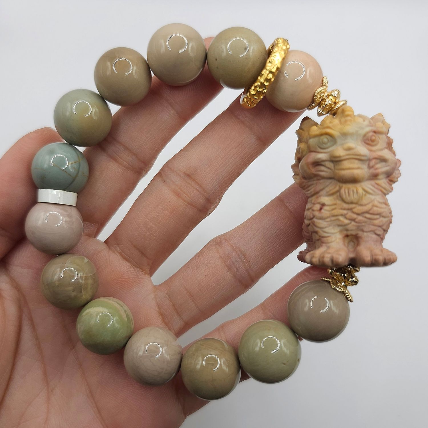 Natural Alashan Agate with Fu Dog