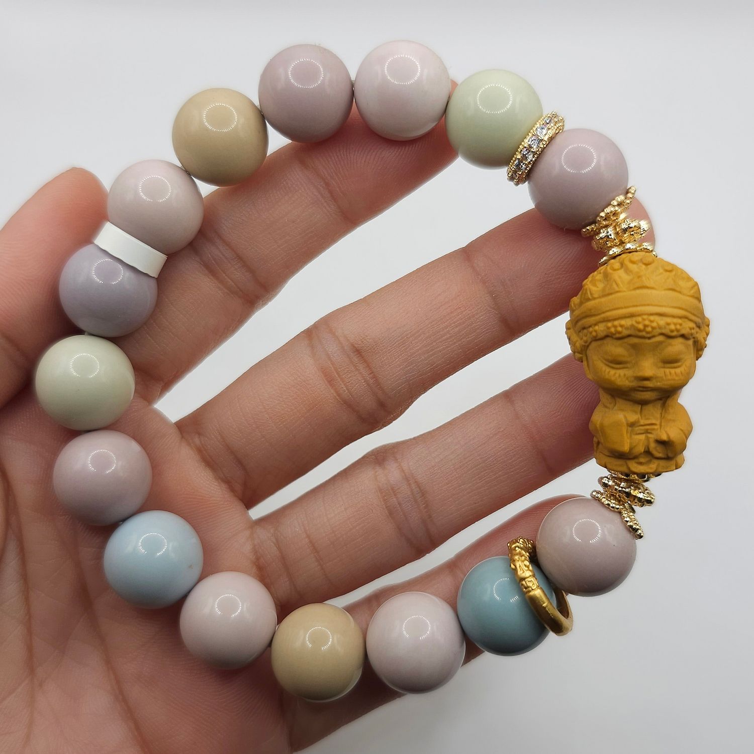 Natural Pastel Alashan Agate with Opera Girl