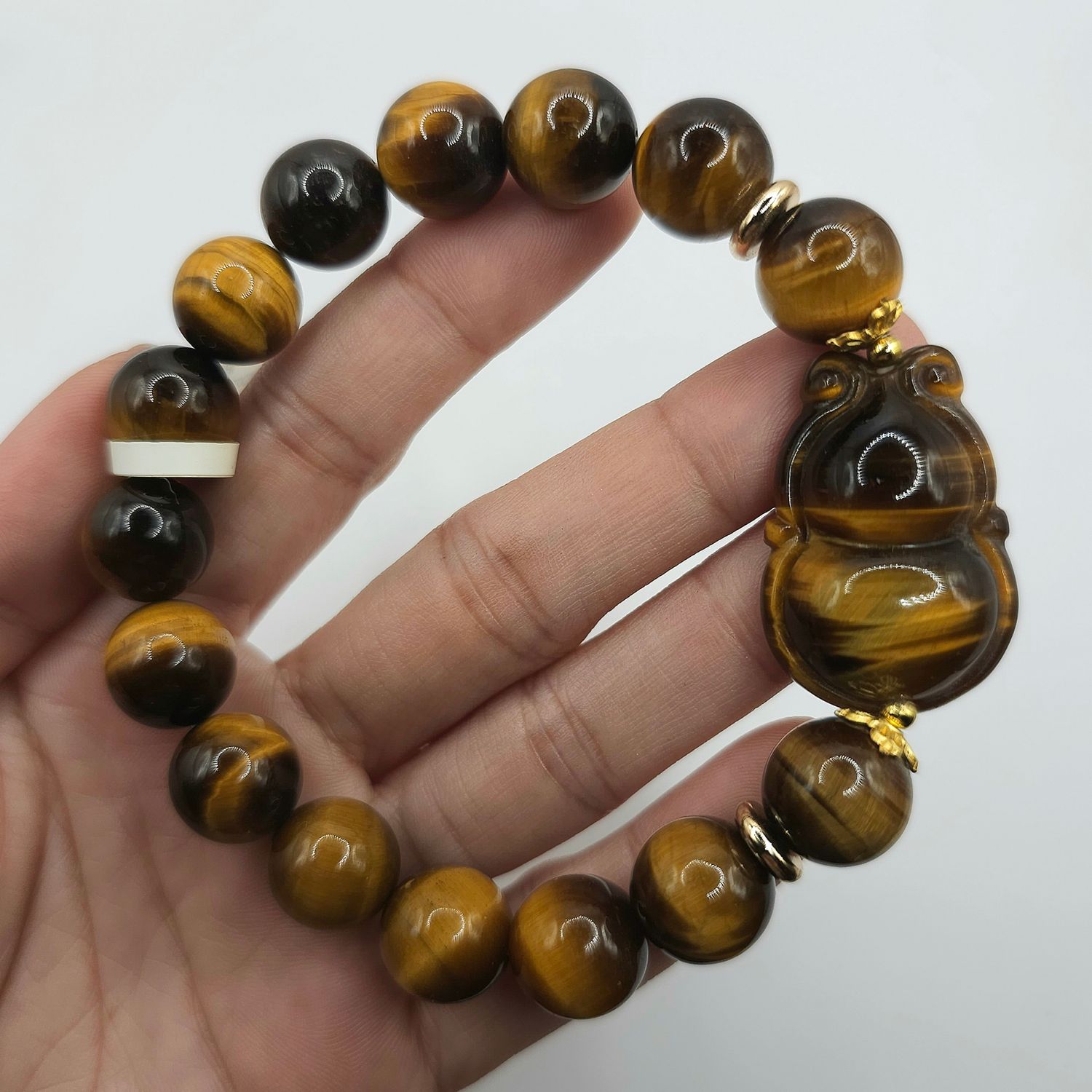 Natural Tiger Eye with Wu Lu