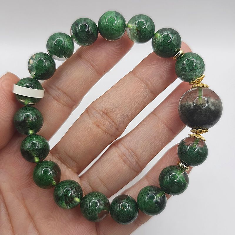Natural Green Phantom