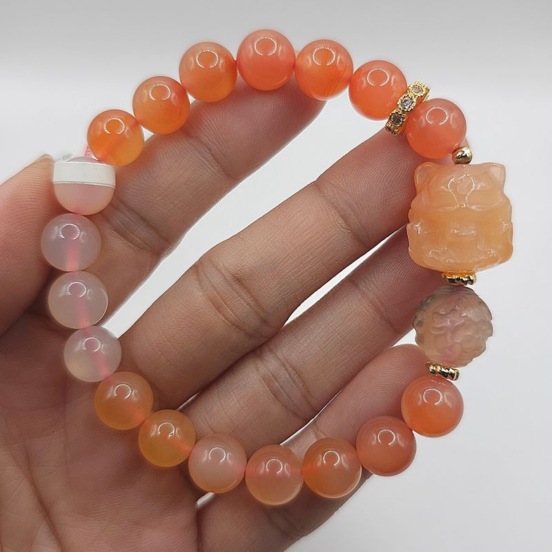 Natural Yan Yuan Agate with 9 Tail Fox