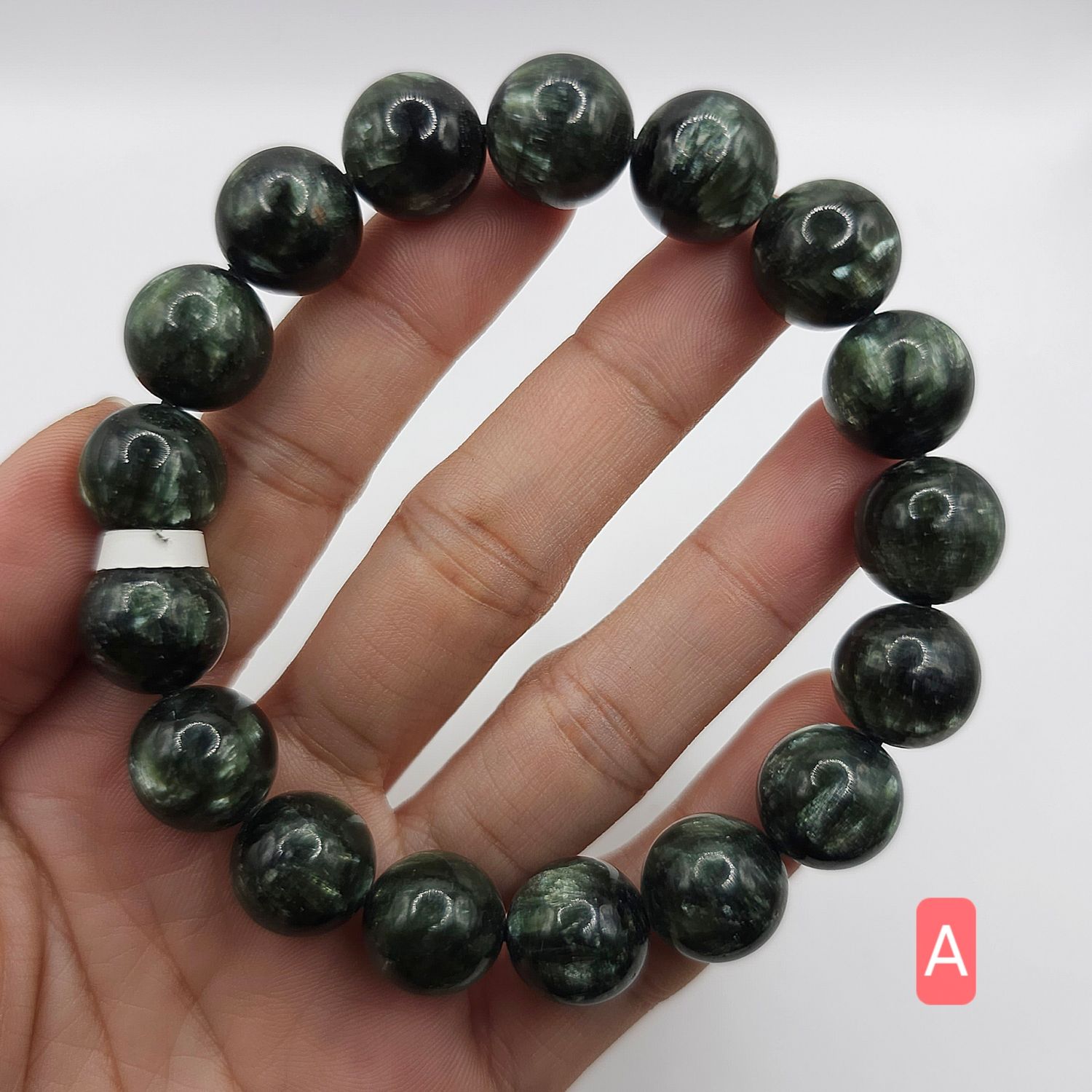 Natural Seraphinite