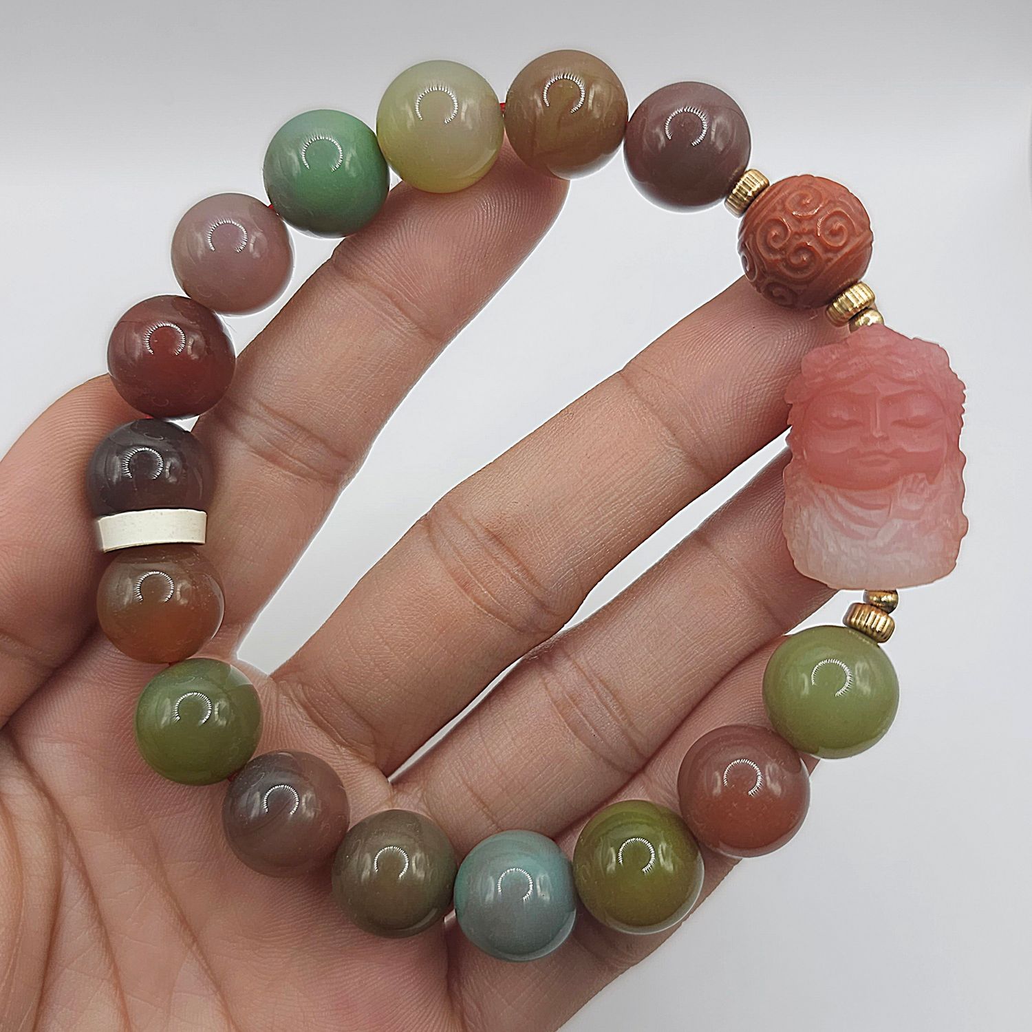 Natural Yan Yuan Agate with Guanyin &amp; Lucky Turn