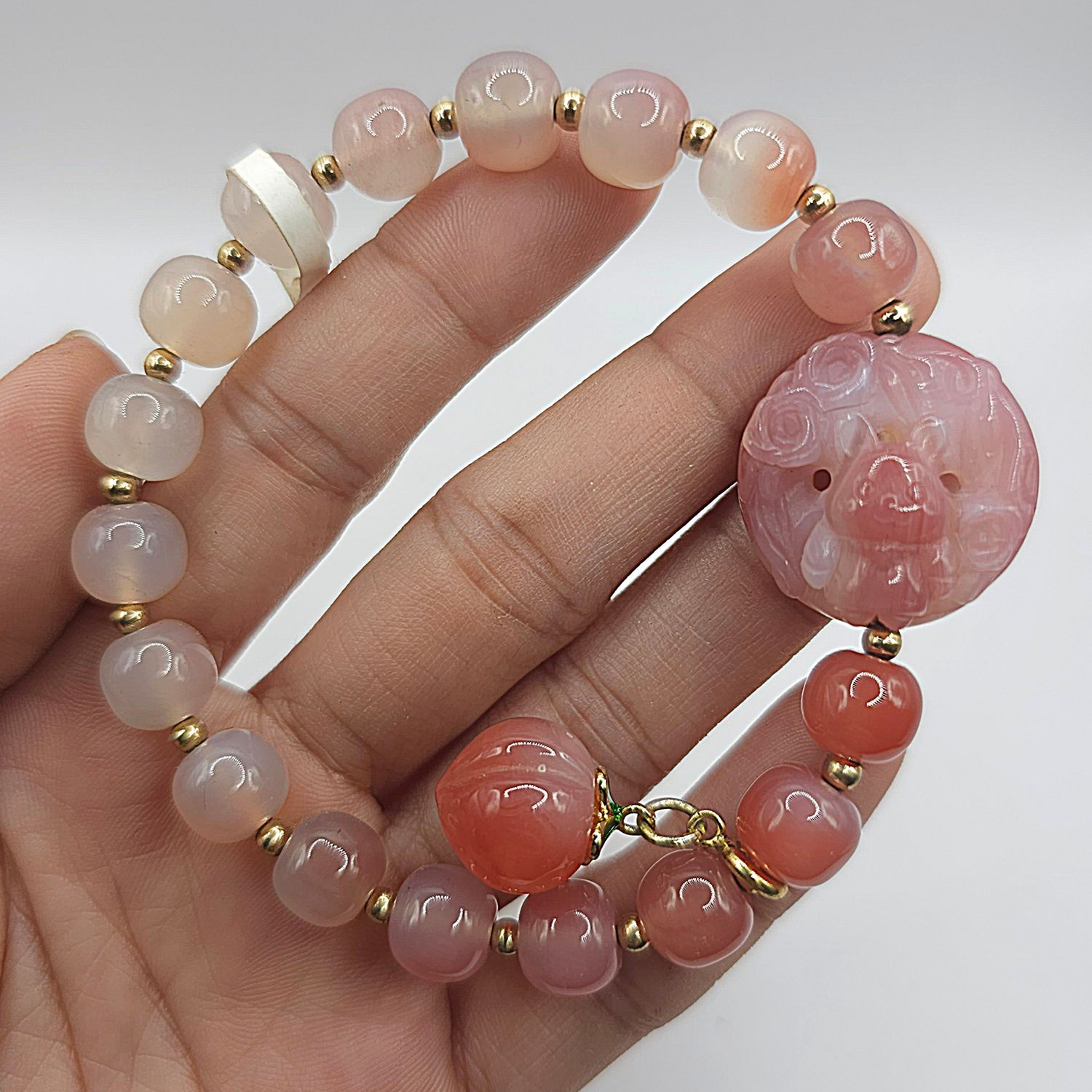 Natural Yan Yuan Agate with Rabbit