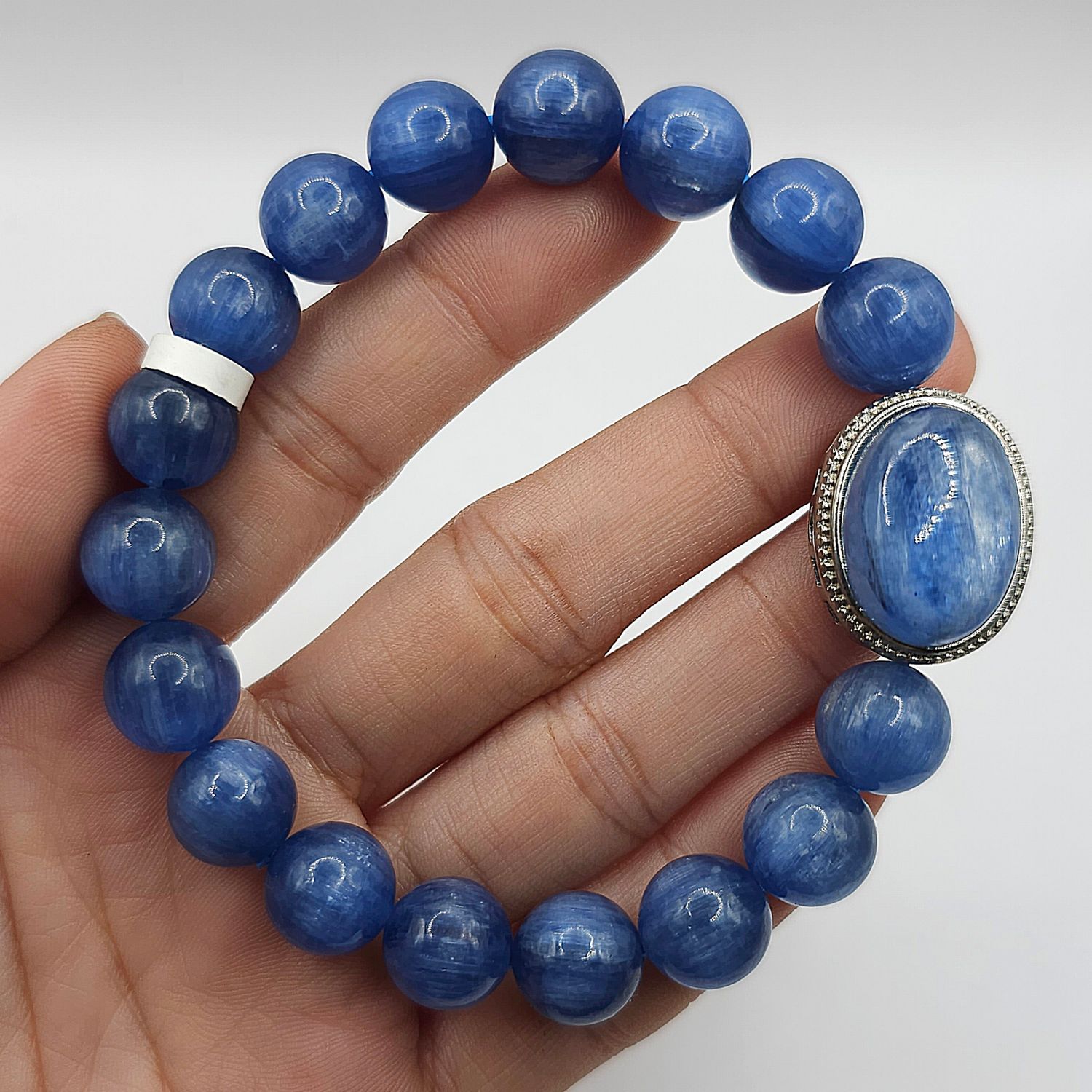 Natural Kyanite