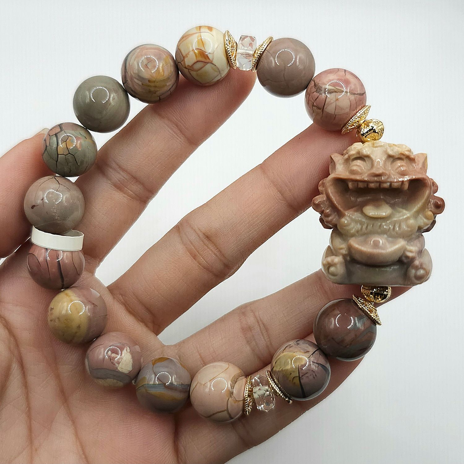 Natural Phantom Alashan Agate with Lion Money Catcher