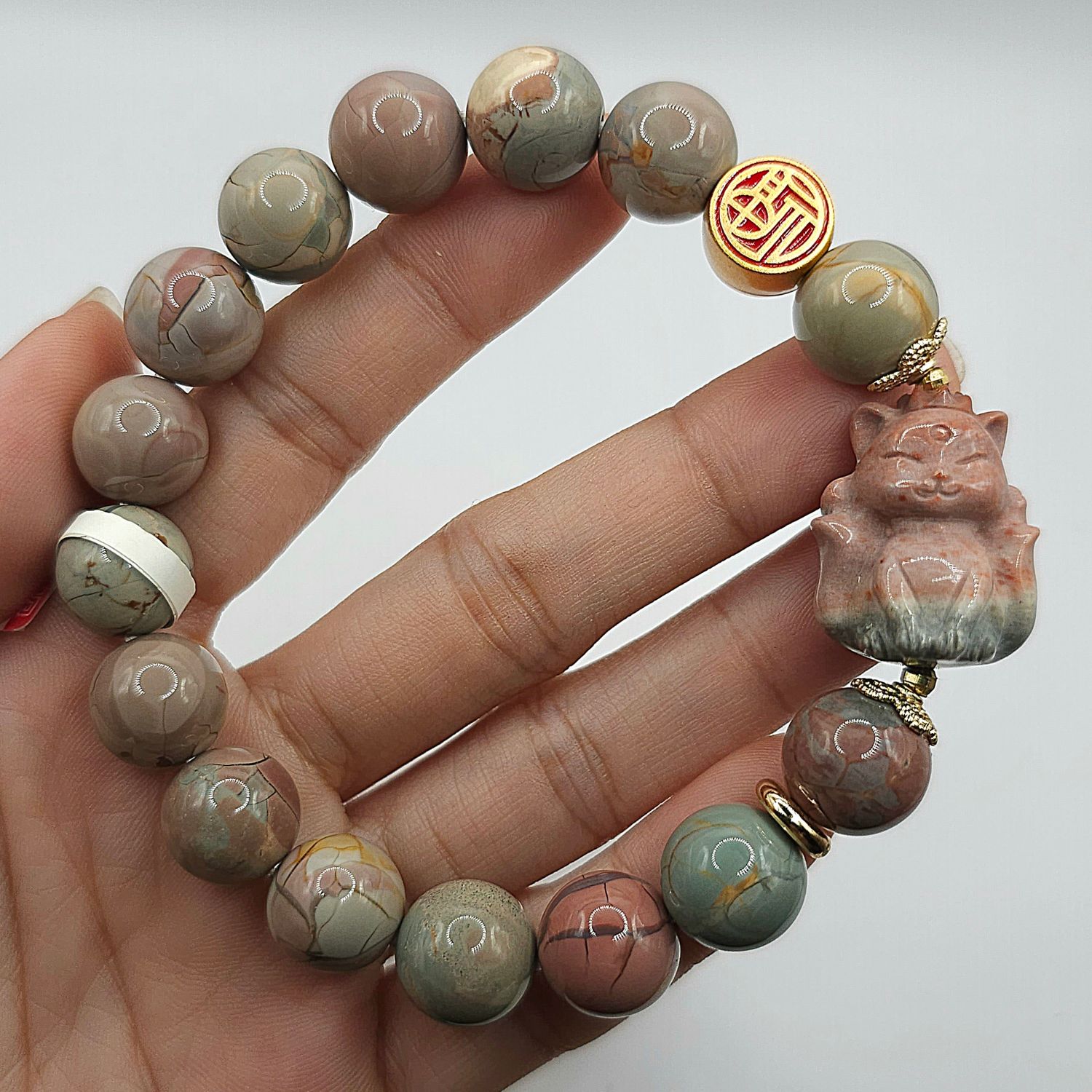 Natural Phantom Alashan Agate with 9 Tail Fox